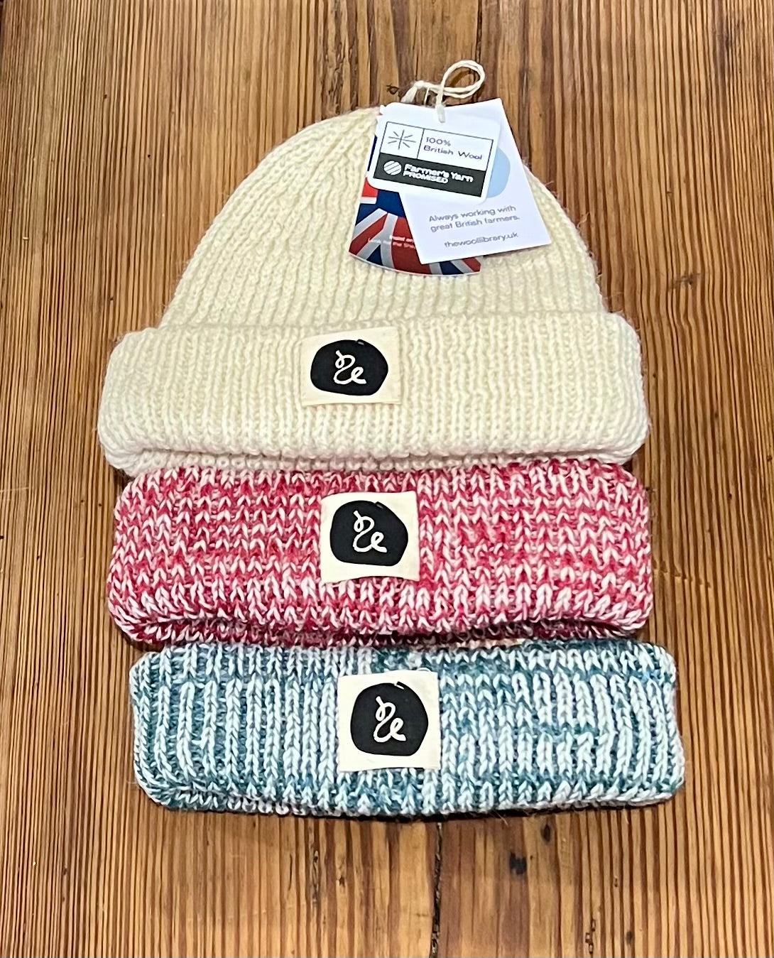 TWL 100% Cheviot knitted ribbed hat